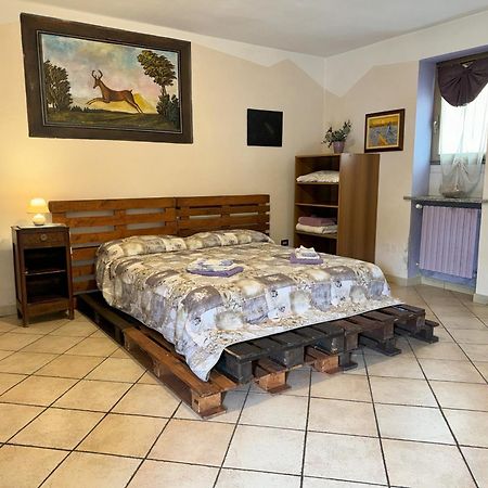 Hostal Casa Aromi ed Arte Asti Exterior foto
