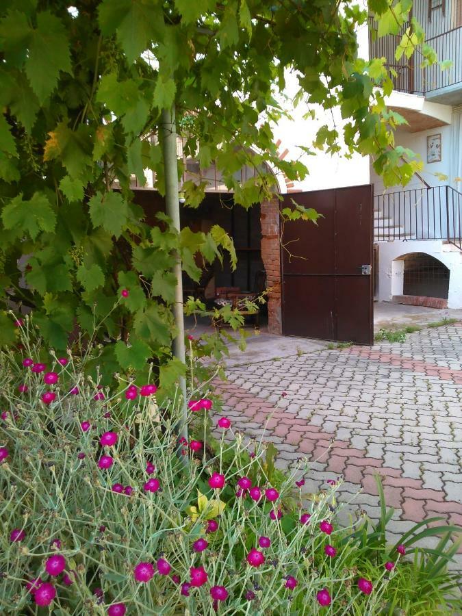 Hostal Casa Aromi ed Arte Asti Exterior foto